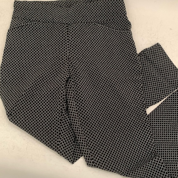 Chico’s pull on tummy toning business casual pants - Picture 1 of 2